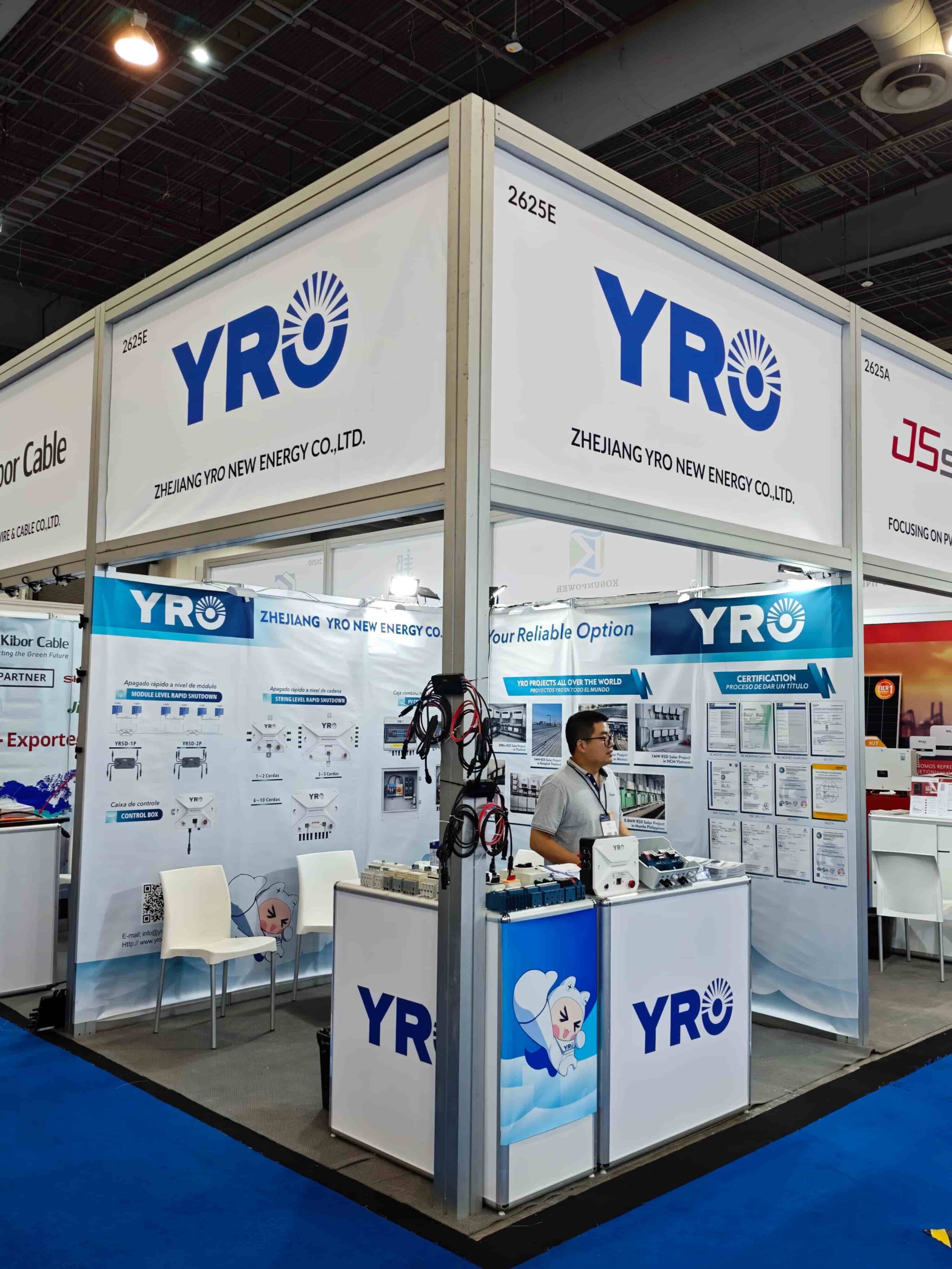 YRO Attends the 2025 Intersolar Mexico Exhibition (1)